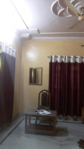 Gajju Palace